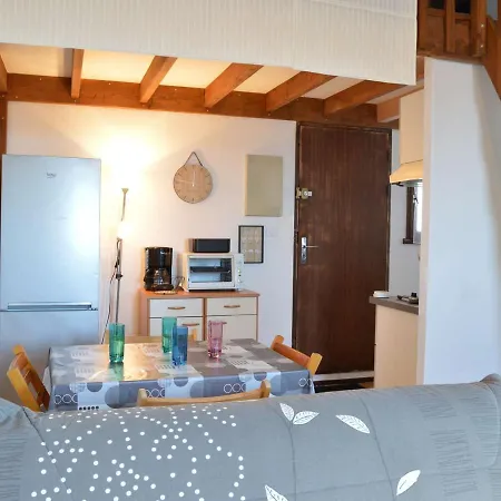 Appartement Fleury-Saint-Pierre-La-Mer, 2 Pieces, 6 Personnes - Fr-1-229D-102 Apartament